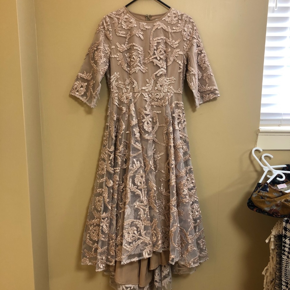 Dainty jewell’s “One Enchanting Evening Dress”
